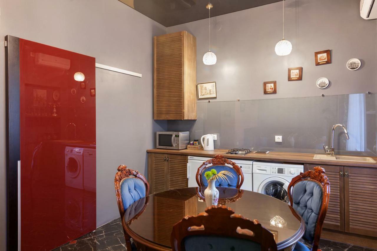 Delux Leopolli Apartments Near Shopping Mall Forum 리비프 외부 사진