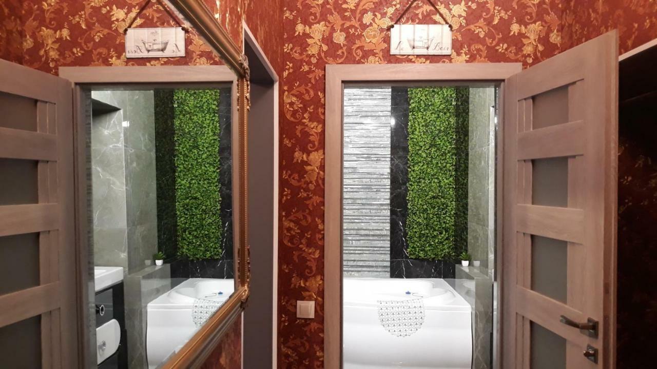 Delux Leopolli Apartments Near Shopping Mall Forum 리비프 외부 사진